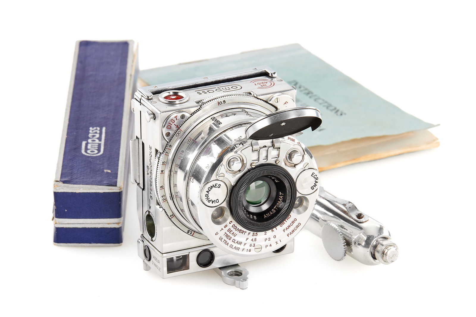 Le Coultre Compass outfit: Beautiful and very rare late French version also known as Compass II, with Anastigmat 3.5/35mm , cosmetically in absolutely mint condition, shutter needs attention, made by the famous Swiss watch manu