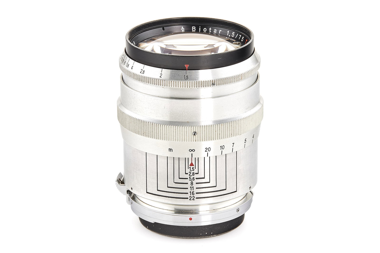 Carl Zeiss Jena f. Contax T Biotar 1.5/75mm: Very rare fast portrait lens known for its characteristic bokeh, in original Contax mount (only around 200 produced), in almost mint condition, optics showing light cleaning marks on the front element