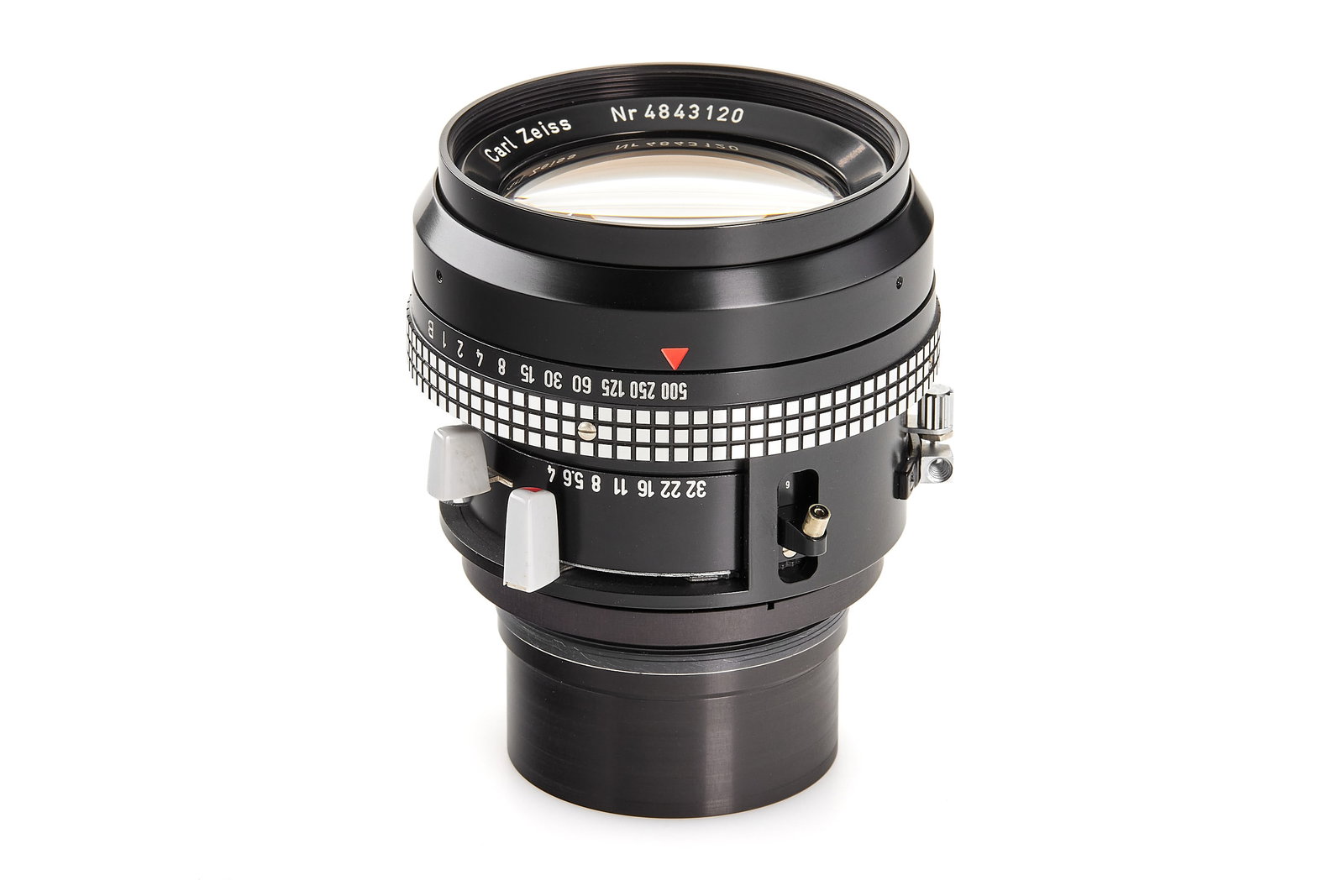 Carl Zeiss Sonnar 4/150mm Pre-Series: Very rare and interesting pre-series lens for Graflex, only 33 units produced, in mint condition, mounted in Synchro-Compur shutter, very good optics showing minimal cleaning marks, together with