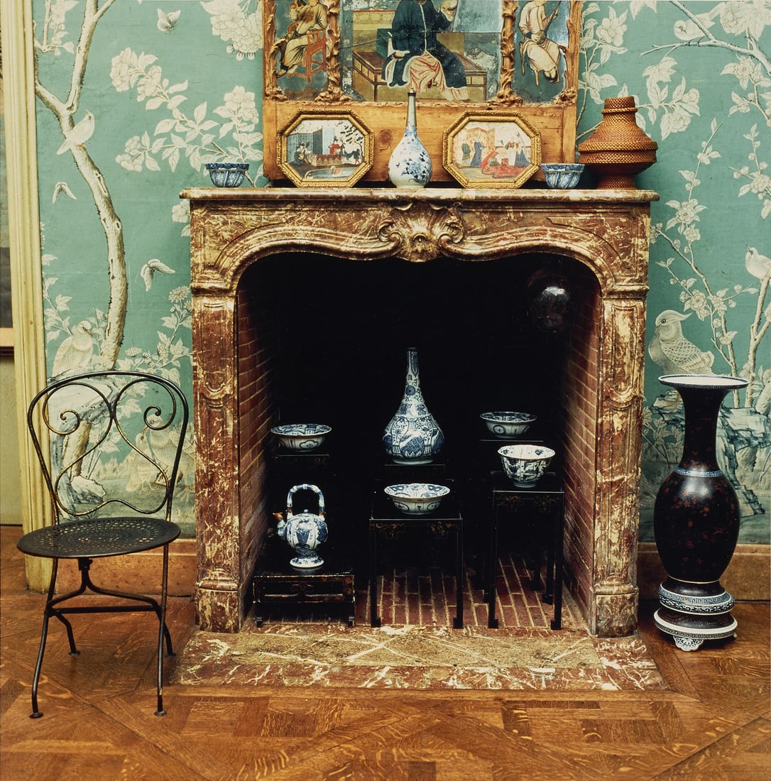 HORST P. HORST (1906–1999) - Rothschild Apartment, Paris 1969: Chromogenic print, printed 1983 27,2 x 26,9 cm (10.7 x 10.6 in) Signed by the photographer in pencil on the reverse, photographer´s stamp on the reverse. Various annotations by unknown hand. PROVENAN