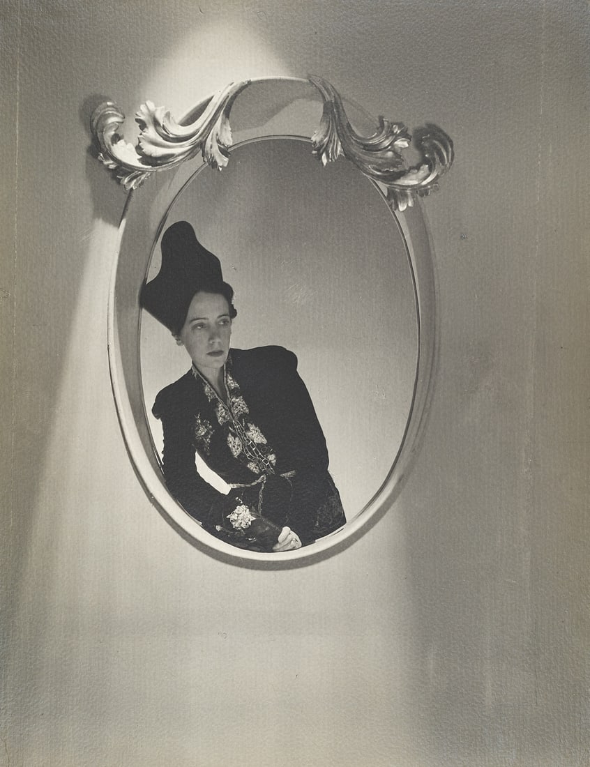 HORST P. HORST (1906–1999) - Elsa Schiaparelli, Paris 1936: Vintage silver print 35,2 x 27,1 cm (13.9 x 10.7 in) Signed by the photographer in pencil on the reverse, photographer´s stamp on the reverse, Conde Nast Copyright stamp on the reverse various notati