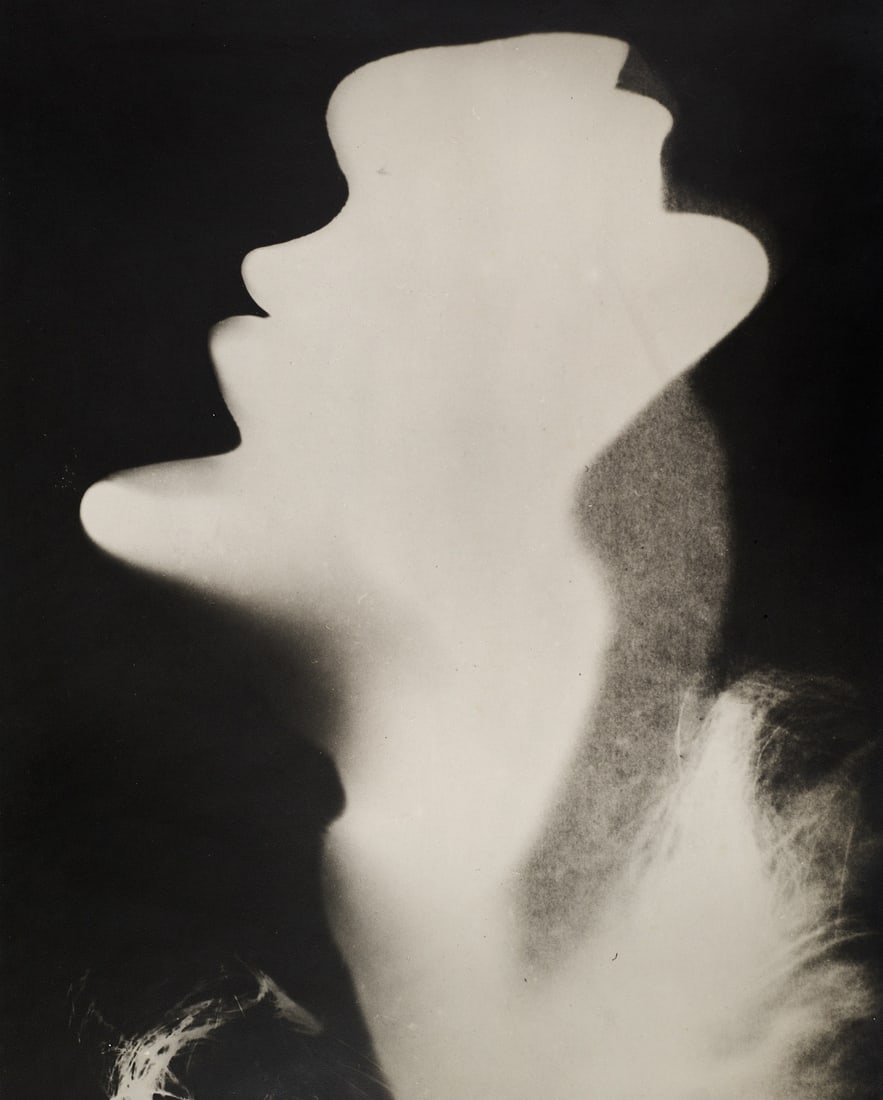 LASZLÓ MOHOLY-NAGY (1895–1946) - László and Lucia, Berlin 1926 (1 of 2)