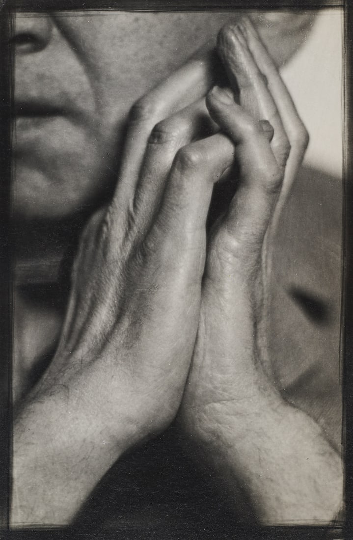 TRUDE FLEISCHMANN (1895–1990) - Hands of the poet Karl Kraus, Vienna 1930 (1 of 3)