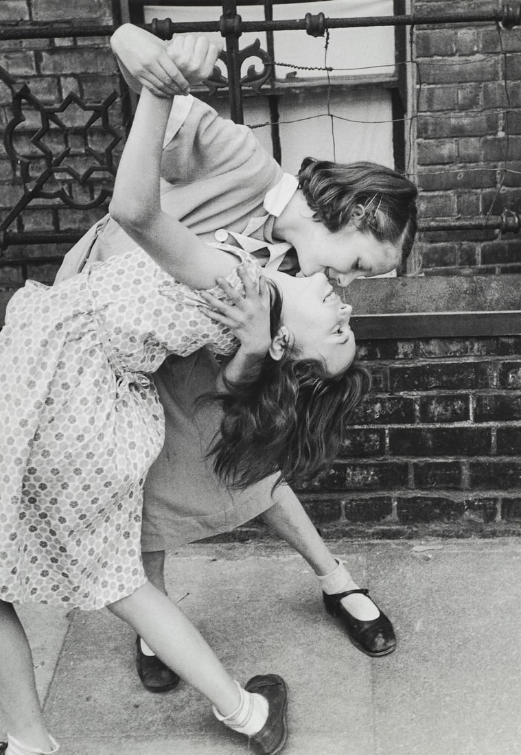 THURSTON HOPKINS (1913–2014) - Energy and High Spirits in the East End, London 1954: Gelatin silver print, printed in the 1990s 23,9 x 16,6 cm (9.4 x 6.5 in) Signed by the photographer in pencil, photographers stamp on the reverse, Edition #AP 9