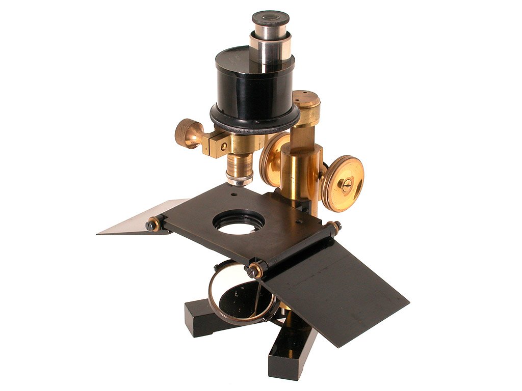 Leitz NABIT Microscope *: Very rare preparation microscope according to R. Pfeiffer. The stand of this image-erecting preparation microscope was designed to be convenient for taking along on trips. The shanks of the foot can b