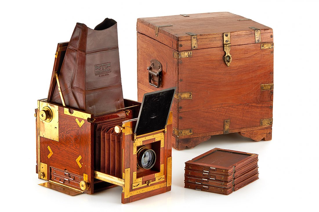 Adams & Co. Minex Tropical De Luxe Model (1 of 9)