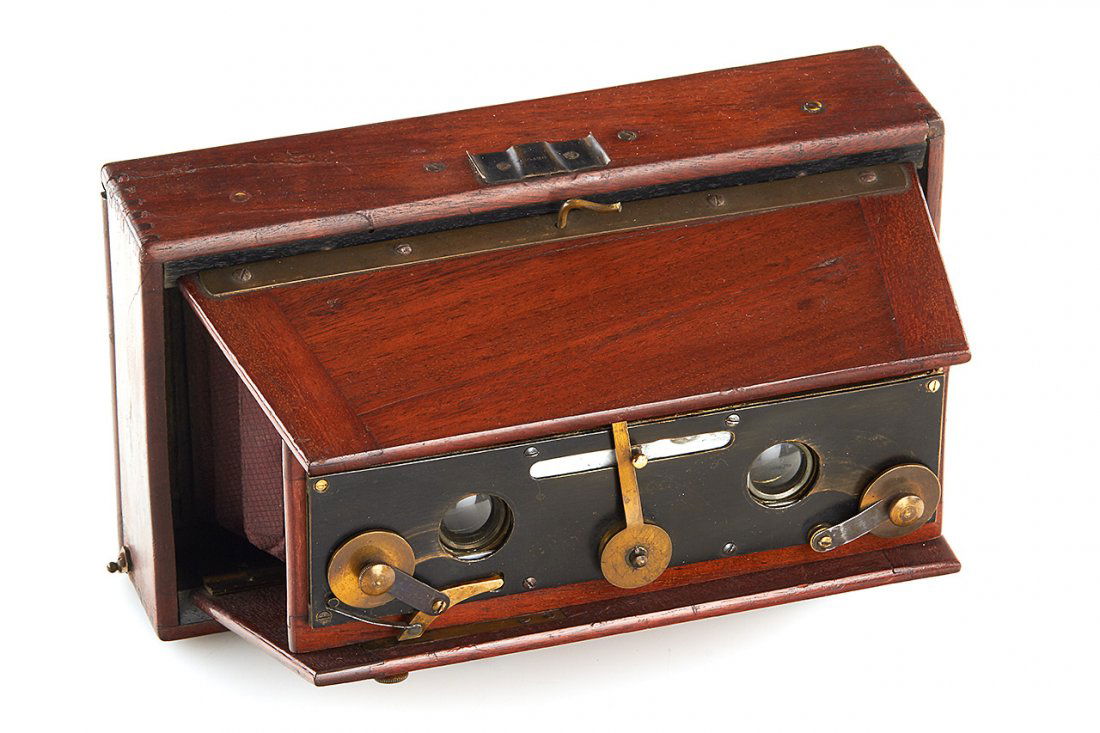 BELLIENI, FRANCE Stereo Kamera (1 of 4)