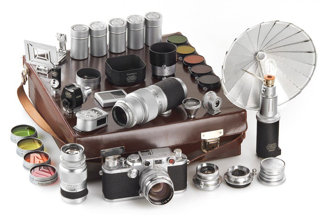 Leica IIIf Black Dial outfit (1 of 7)