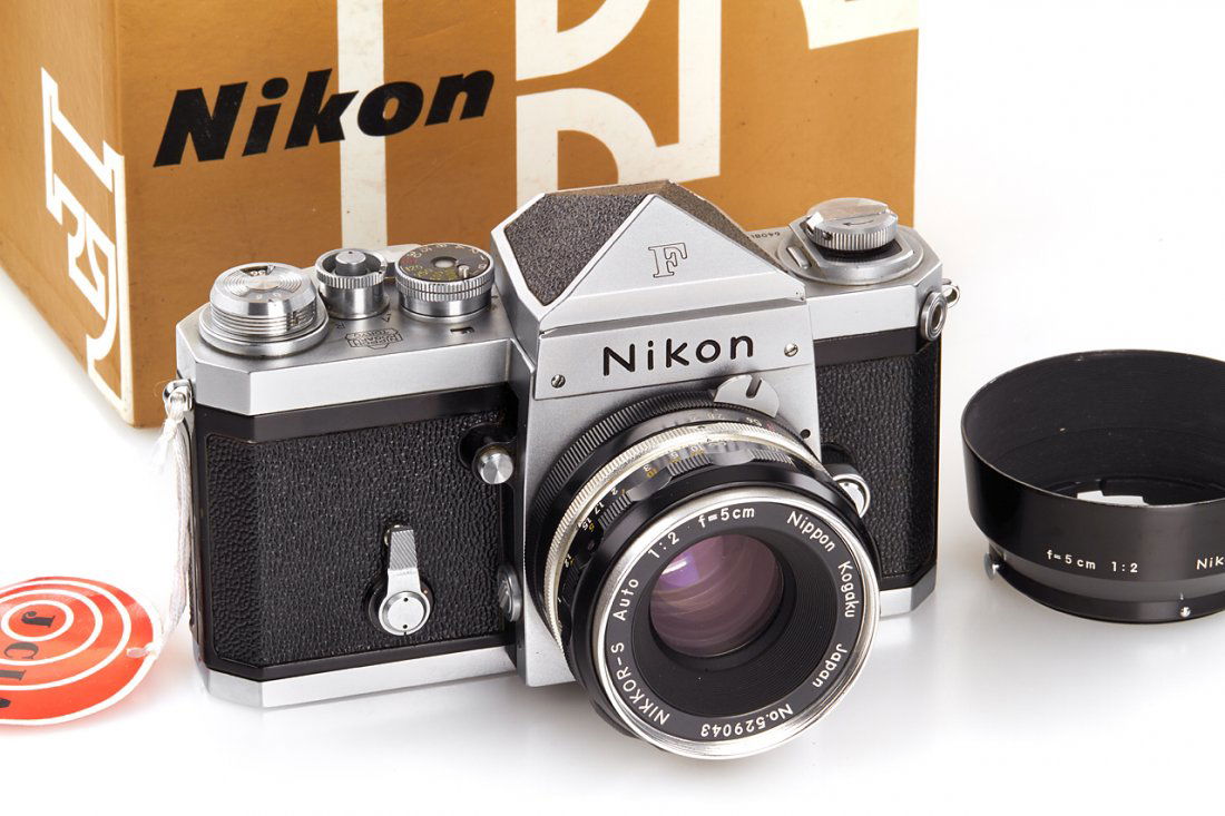 Nikon F Eyelevel chrome (1 of 7)