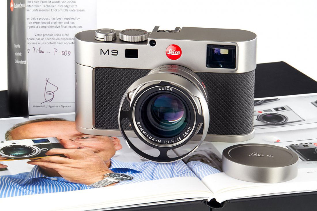 Leica M9 10715 Titan Set Prototype *, 2010, no. P-009 (1 of 8)
