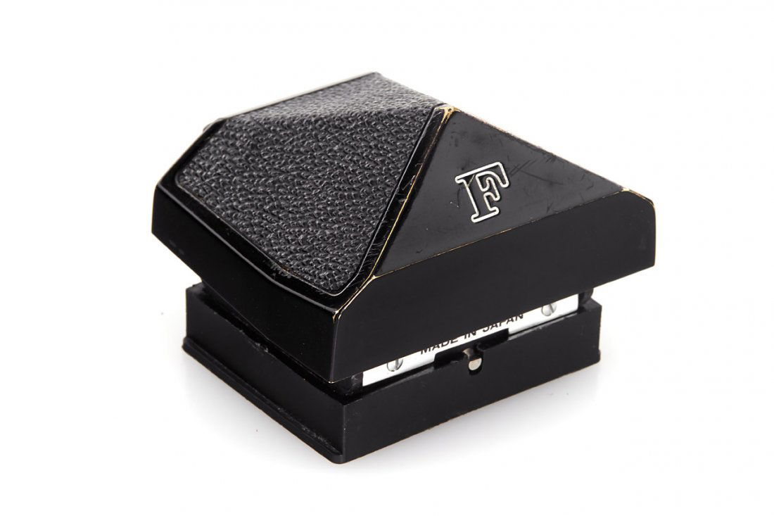 Nikon F eyelevel finder black ‚Nikkor“, 1965 (1 of 4)