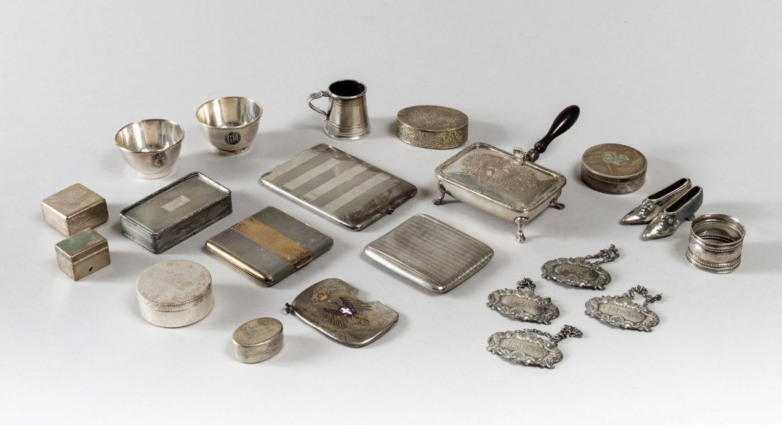 LOT OF TWENTY-ONE SILVER OBJECTS (1 of 1)