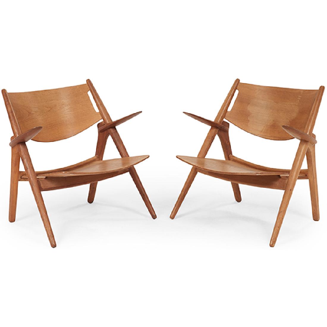 Hans Wegner for Carl Hansen & Son Sawbuck chairs, pair (1 of 2)