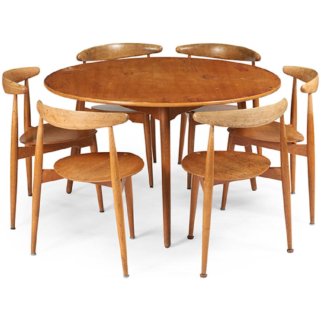Hans Wegner for Fritz Hansen dining table and six (1 of 1)