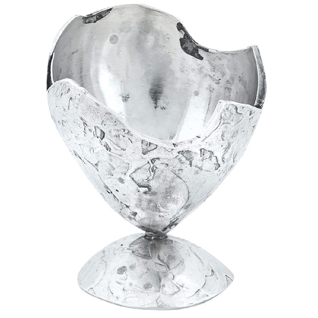 William Nicholas Frederick (1921-2012) egg cup (1 of 1)