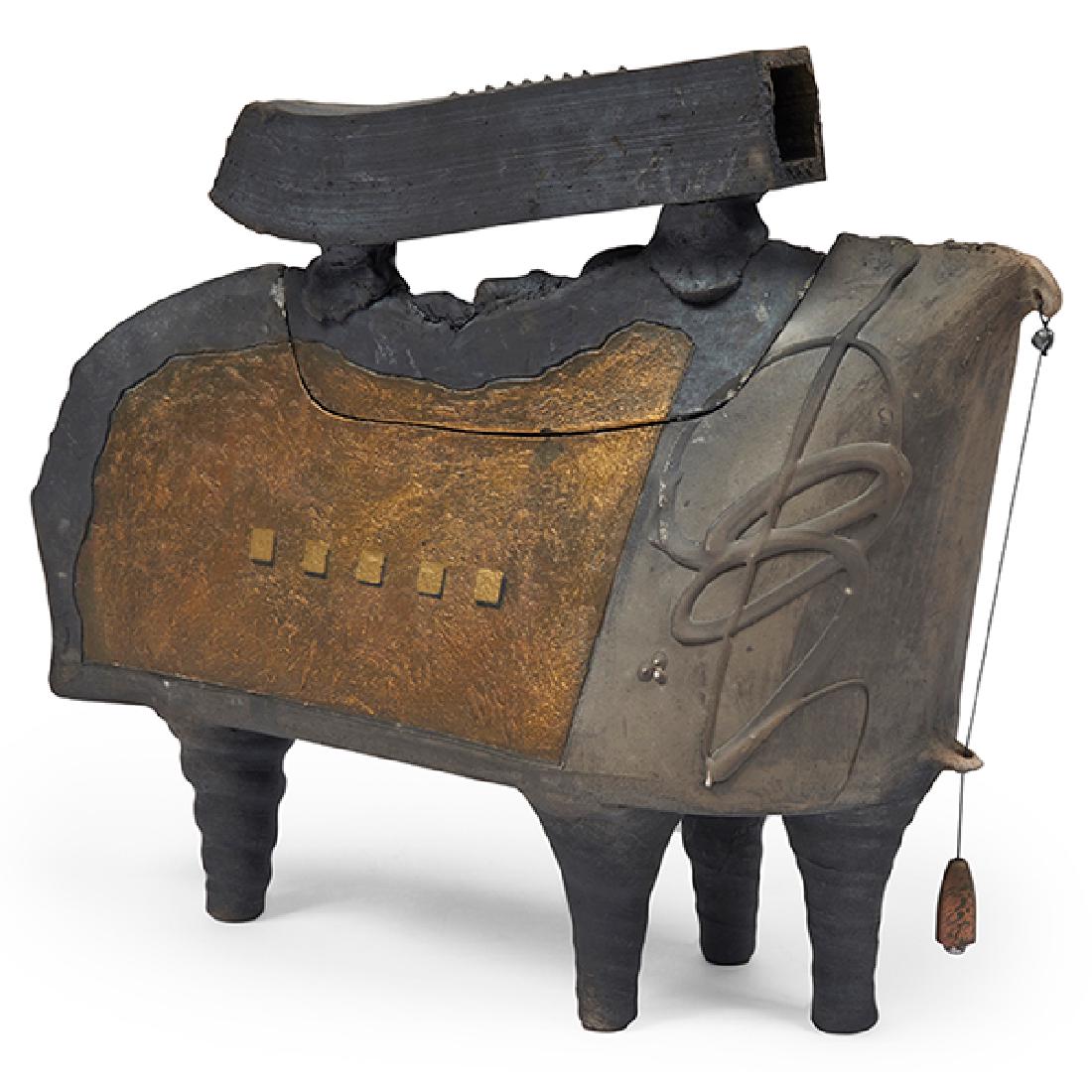 Robert Carlson (20th/21st century), teapot, 20th (1 of 4)