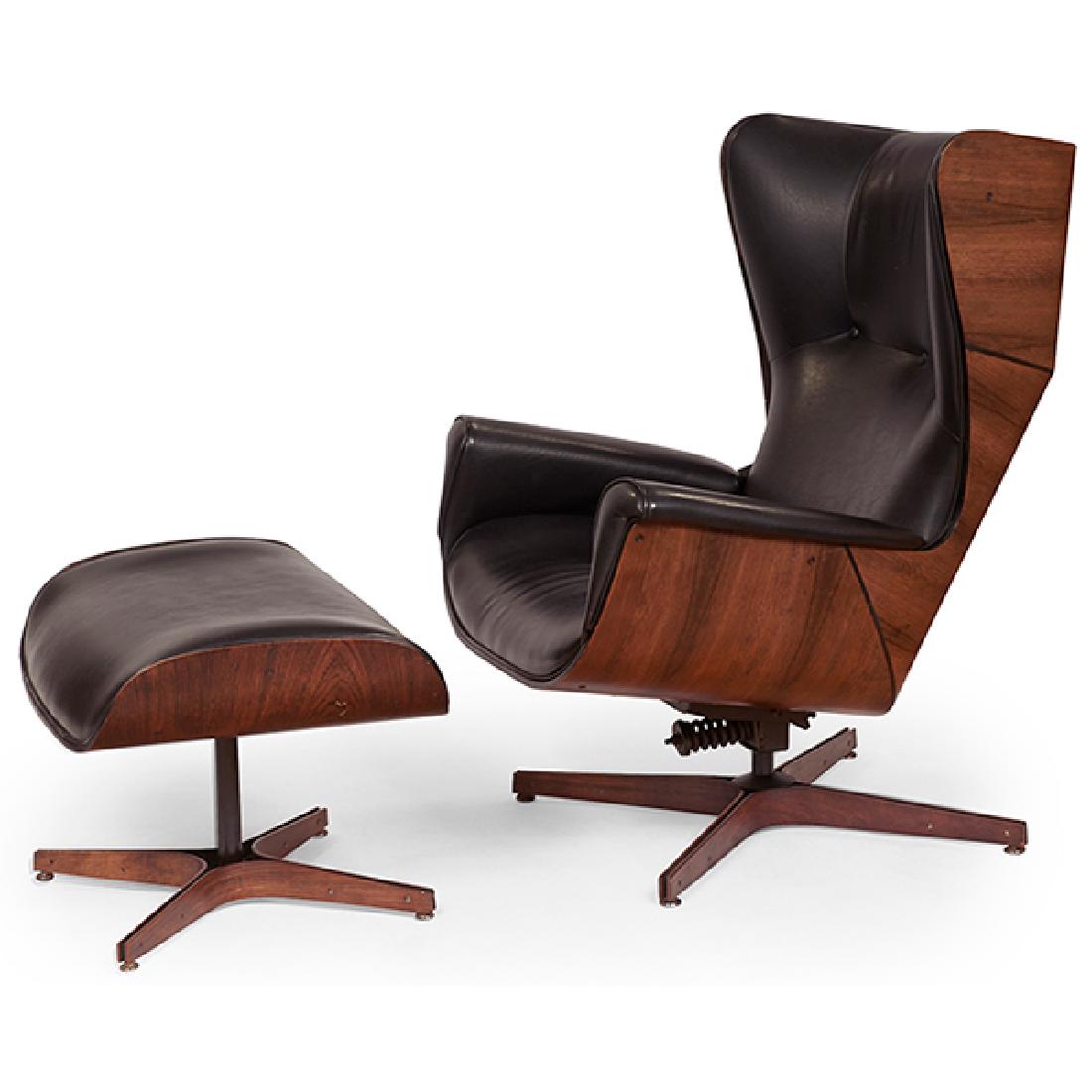 Mulhauser (19222002) for Plycraft, Inc. lounge