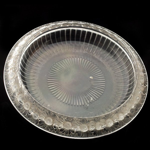 Lalique bowl, large circular clear glass low bowl
