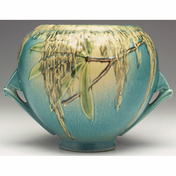 Roseville Moss vase, bulbous shape blue