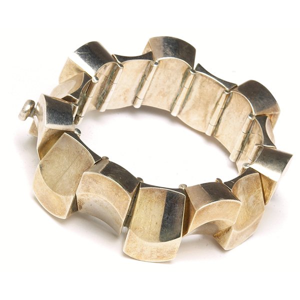 Mexican Silver bracelet, sculpted and linked form