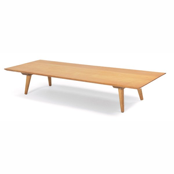 Paul McCobb Planner Group bench, by Winchendon: Paul McCobb Planner Group bench, by Winchendon, maple, low form with four tapered legs, original finish, 48"w x 18"d x 8.5"h, very good original condition