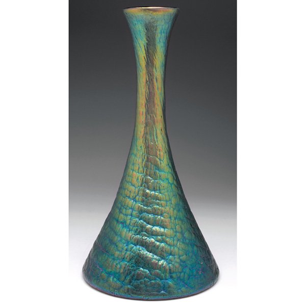 Loetz Phanomen Genre 377 vase, iridescent glass: Nice Loetz Phanomen Genre 377 vase, flaring shape in iridescent glass, unmarked, 7.25"w x 14"h