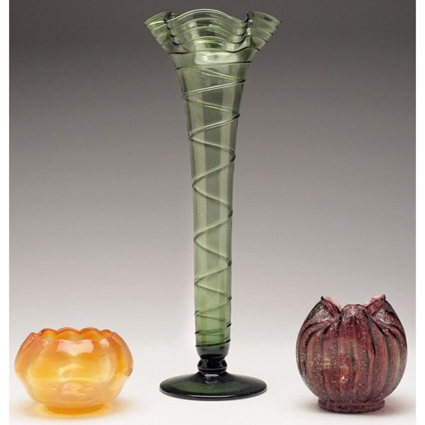 Munot Stump vase, w/Art Glass vase, w/ Loetz vase: Munot Stump vase, ribbed form in amber glass, 2.75"h x 4.5"w; with an Art Glass vase, trumpet shape in green glass with horizontal ribbing, 15.5"h; with an Loetz vase, attribution, pinched sides and v