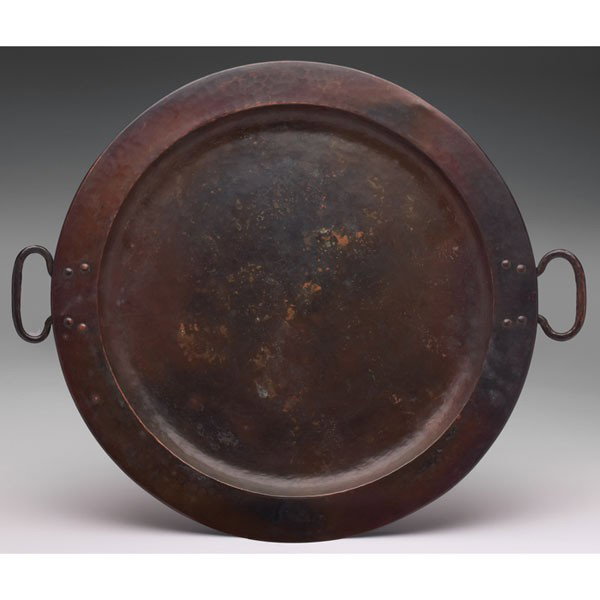 Gustav Stickley tray, large double handled form i: Gustav Stickley tray, large double handled form in hammered copper, original patina, marked, 19.5"w