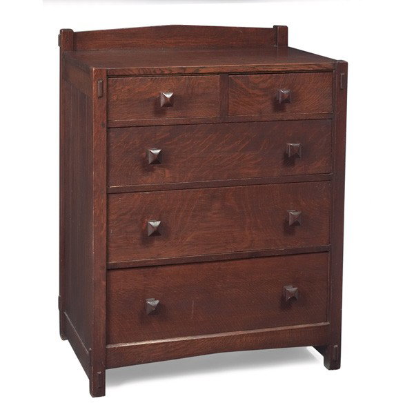 Gustav Stickley chest of drawers, #626: Gustav Stickley chest of drawers, #626, early form with peaked rail over two half drawers and three full drawers with original wood faceted pulls, chamfered board sides with thrutenon construction, si