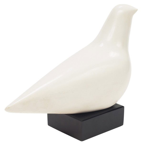 Cleo Hartwig (American, 1911-1988) Dove sculpture,: Cleo Hartwig (American, 1911-1988) Dove sculpture, plaster form over a wood base, incised "C.Hartwig" with copyright mark and stylized "Sc", 9"w x 4"d x 7.5"h, excellent condition