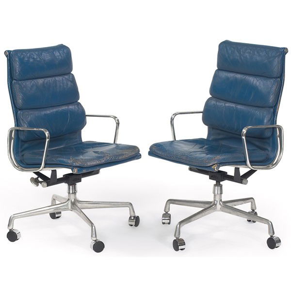 Charles & Ray Eames Soft Pad Executive chairs blue: Charles and Ray Eames Soft Pad Executive chairs, by Herman Miller, pair, high-back version upholstered in original bright blue leather in an aluminum frame, early four-point base, tilt and swivel mech