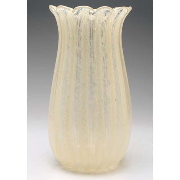 Barovier vase, cylindrical form with flared ruffle