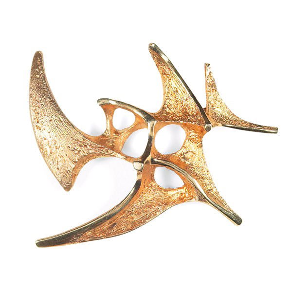 Ed Wiener pin, 14k gold: Ed Wiener pin, 14k gold, abstract form with textured surface, 2.5"w x 2.25"h, stamped "ED WIENER 14K", excellent condition