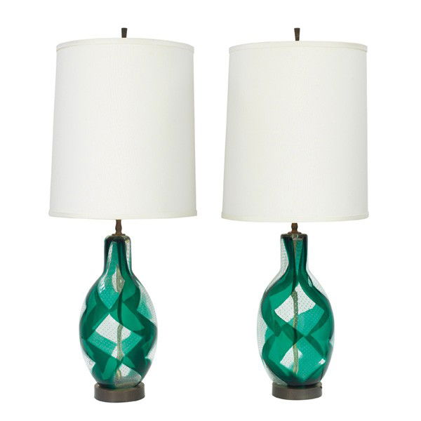 Murano glass lamps: Murano glass lamps, pair, pezzato style bases in green glass and clear glass, clear glass portions with controlled bubble inclusions, nicely executed, drum shades, original adjustable harps, brass bas