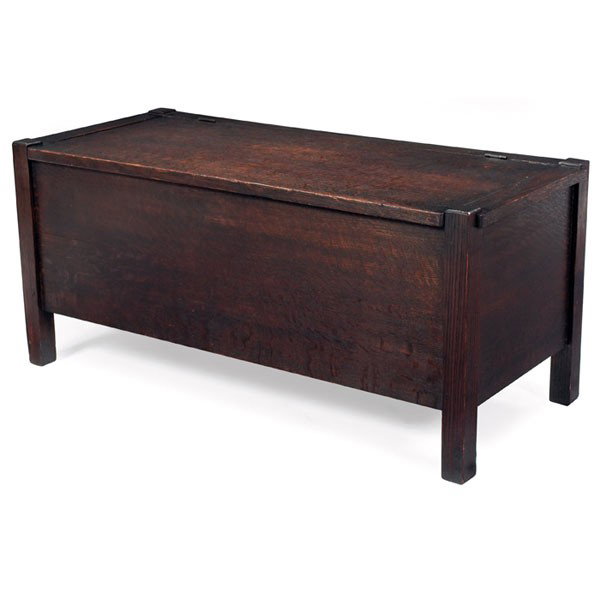 Arts and Crafts blanket chest: Arts and Crafts blanket chest, lift-top form with cleaned original finish, 41"w x 18"d x 18"h, very good condition
