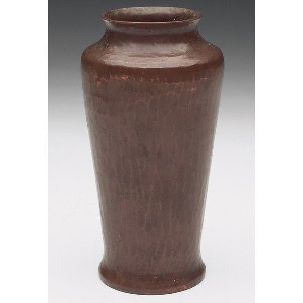 Dirk Van Erp vase, shouldered form: Dirk Van Erp vase, shouldered form, hammered copper, original patina, marked, 3"w x 5.5"h