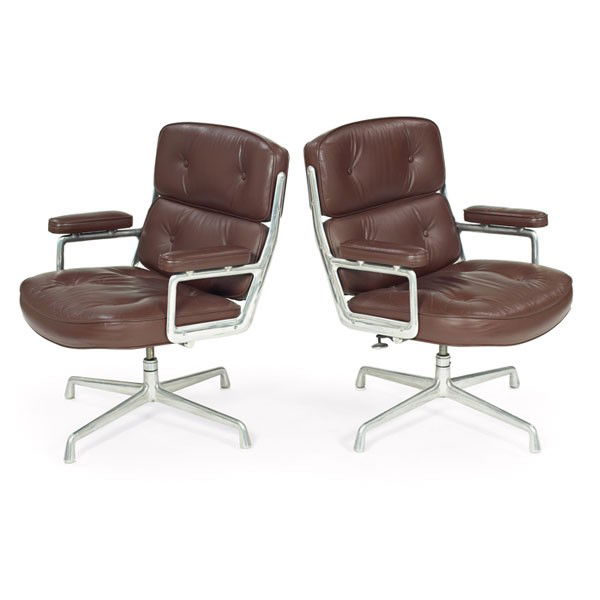 Charles & Ray Eames Time-Life chairs, pair: Charles & Ray Eames Time-Life chairs, pair, aluminum frames over four-point bases, tilt, adjustment knob under seat, dated 1978, original brown leather upholstery, signed with Herman Miller labels, 26