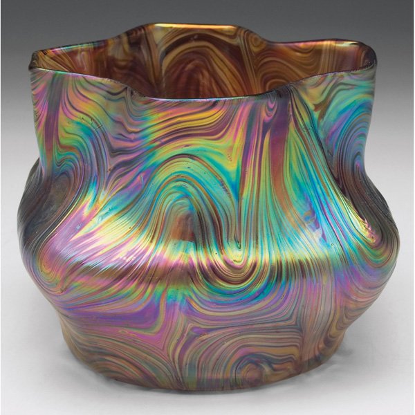 Loetz Phanomen Genre vase, attribution: Loetz Phanomen Genre vase, attribution, geometric shape in gold glass with a colorful iridescent pulled design, unmarked, 6"w x 4.5"h