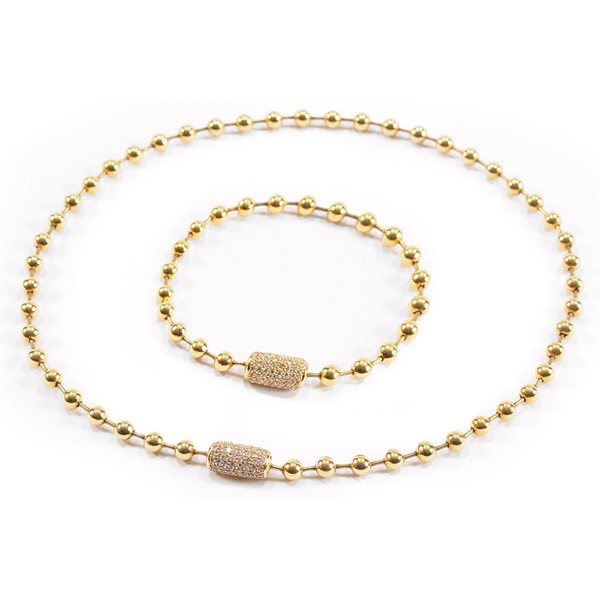 King Fook gold ball chain necklace and bracelet: King Fook gold ball chain necklace and bracelet, Hong Kong, 18K, each with a clasp of pave diamonds set in gold, each stamped "King Fook 18K", necklace is 16", bracelet is 7.25", excellent condition
