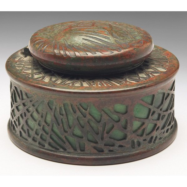 Tiffany Studios inkwell,: Tiffany Studios inkwell, bronze in the pine needle pattern, over green glass, original patina, brush insert, signed Tiffany Studios, New York, #846, 4"w x 2.5"h