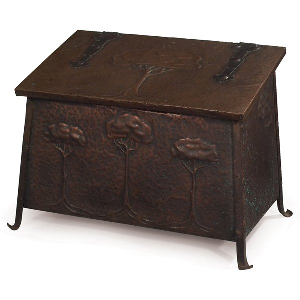 English Arts & Crafts firewood box: English Arts & Crafts firewood box, hammered copper with repousse tree design, original patina, 23.5"w x 14"d x 16"h, very good condition