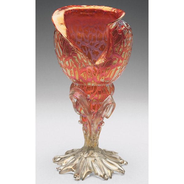 Loetz Mimosa vase rosa glass: Loetz Mimosa vase, large shell shape in rosa glass with golden highlights, 6"w x 11.5"h