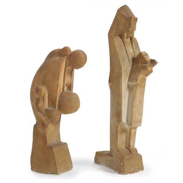 Frank Lloyd Wright plaster sculptures: Frank Lloyd Wright plaster sculptures, pair, 'Nakoma' and 'Nakomis', depicting the curvilinear Nakoma with children, holding a vessel, and Nakomis standing, wearing a headdress and teaching his son to