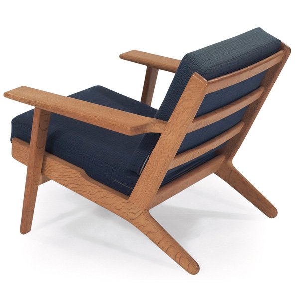 Hans Wegner chair oak frame: Hans Wegner chair, by Getama, oak frame, original blue wool cushions, slatted back, original finish, signed with "Getama Gedsted Denmark Hans J. Wegner" label, 29.75"w x 33"d x 28"h, very good origina
