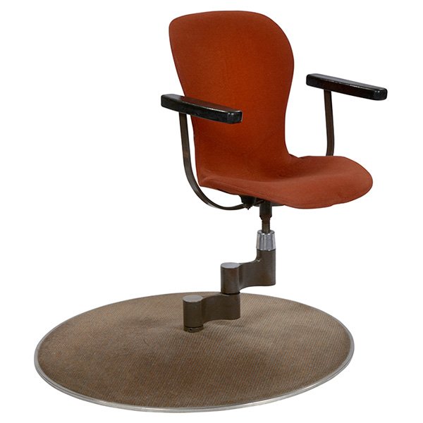 Gideon Kramer Recorder's chair: Gideon Kramer Recorder's chair, by Ion corporation, designed for the Observation Deck of the Seattle Space Needle at the Seattle World's Fair, articulated base allows for 360 degree rotation, seat wit