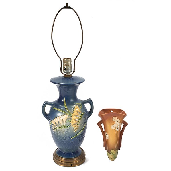 Roseville Pottery Co. Freesia lamp base and Primrose (1 of 1)