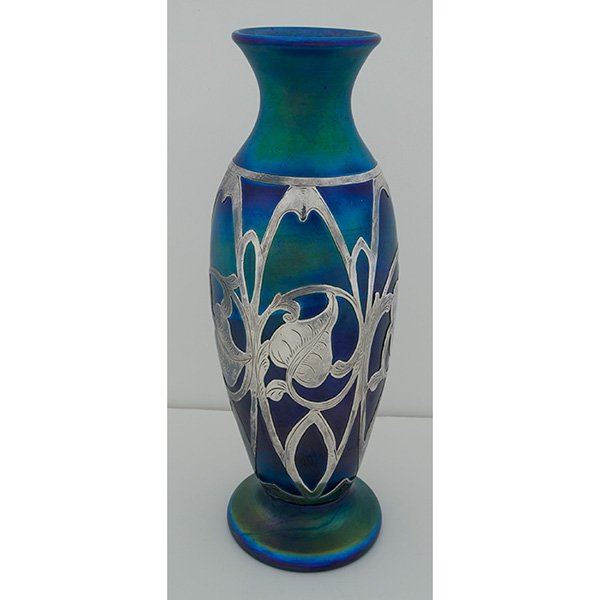 Loetz vase 4"dia x 10"h (1 of 1)