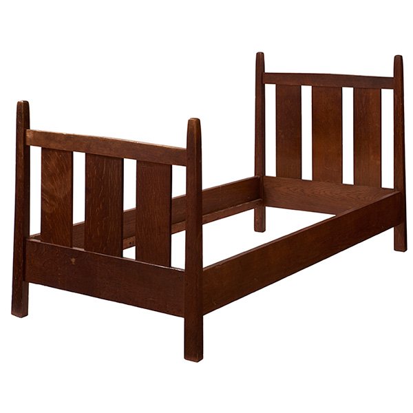 Gustav Stickley, twin bed, #923, Eastwood, NY (1 of 1)