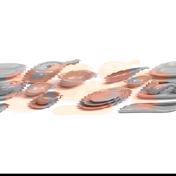 Russel Wright American Modern china, set of 85 pi: Russel Wright American Modern china, set of 85 pieces, portion shown, includes service for 12 (dinner plate, salad plate, cup and saucer, bread plate) as well as 7 cereal bowls, 7 fruit bowls, two cov