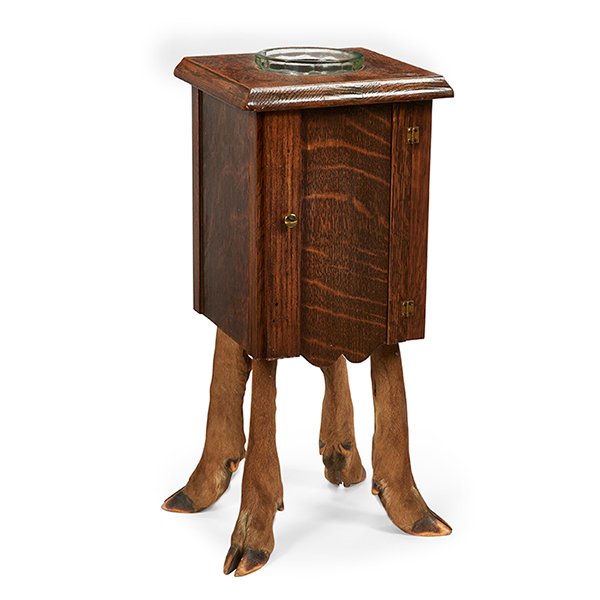 Rustic oak humidor with taxidermy deer legs (1 of 1)